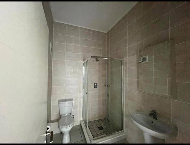 2 BEDROOM PROPERTY TO RENT IN GREENBAY ECO ESTATE